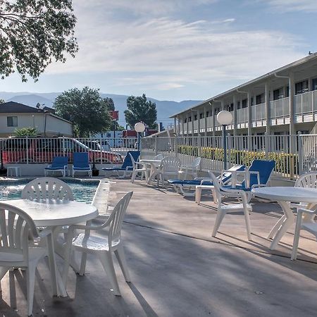 Motel 6-Bishop, Ca Zewnętrze zdjęcie