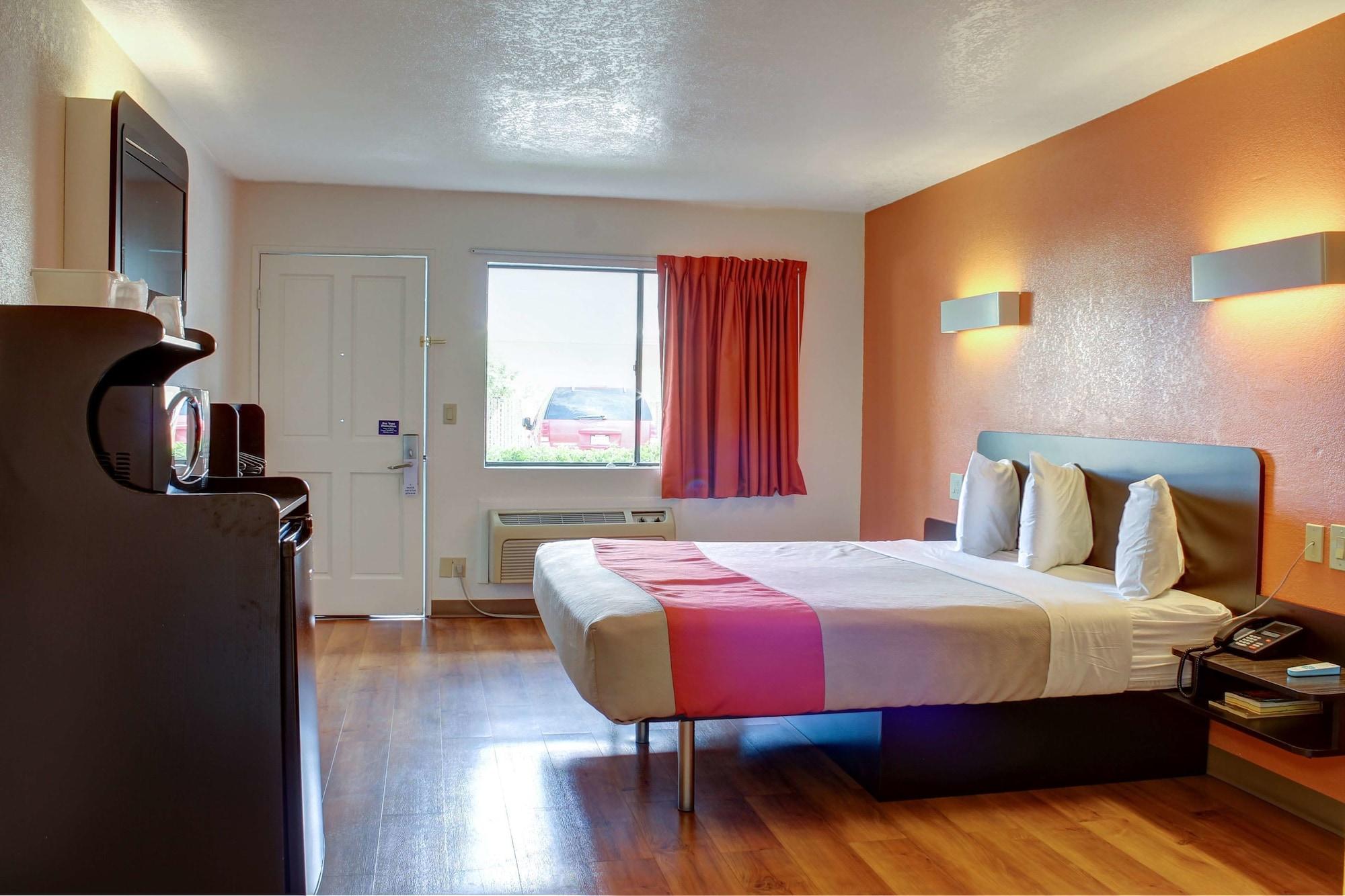 Motel 6-Bishop, Ca Zewnętrze zdjęcie
