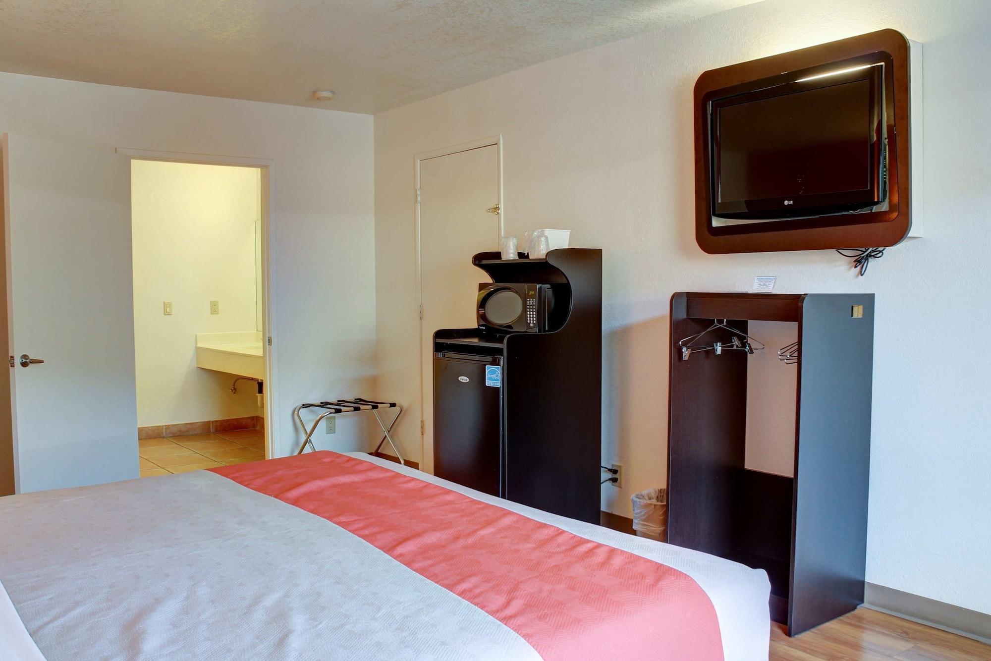Motel 6-Bishop, Ca Zewnętrze zdjęcie