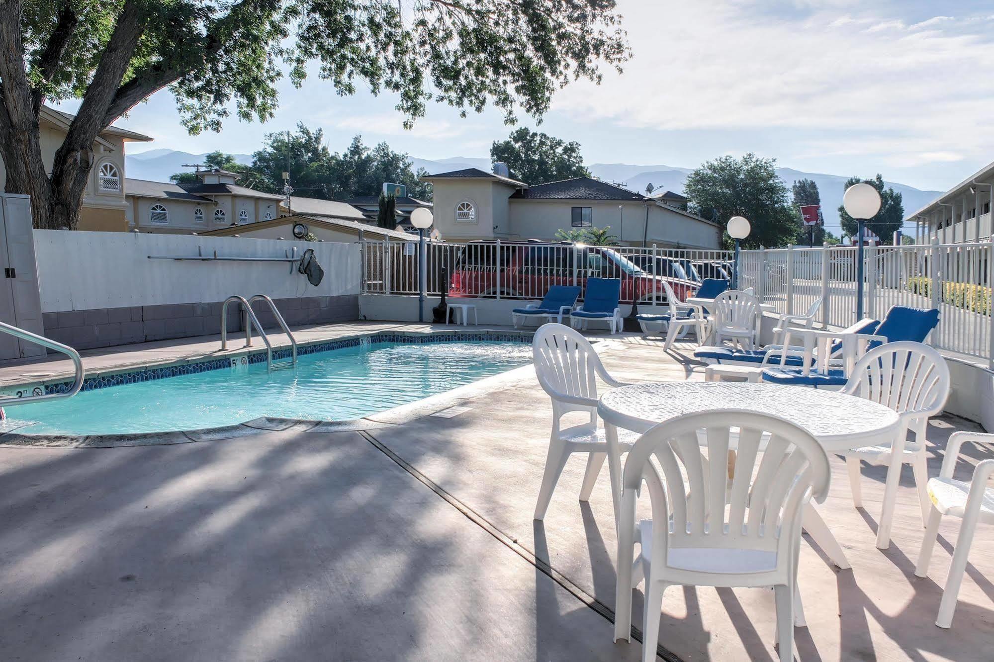 Motel 6-Bishop, Ca Zewnętrze zdjęcie