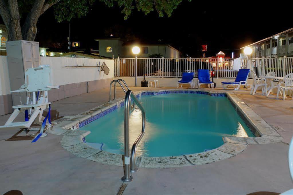 Motel 6-Bishop, Ca Zewnętrze zdjęcie