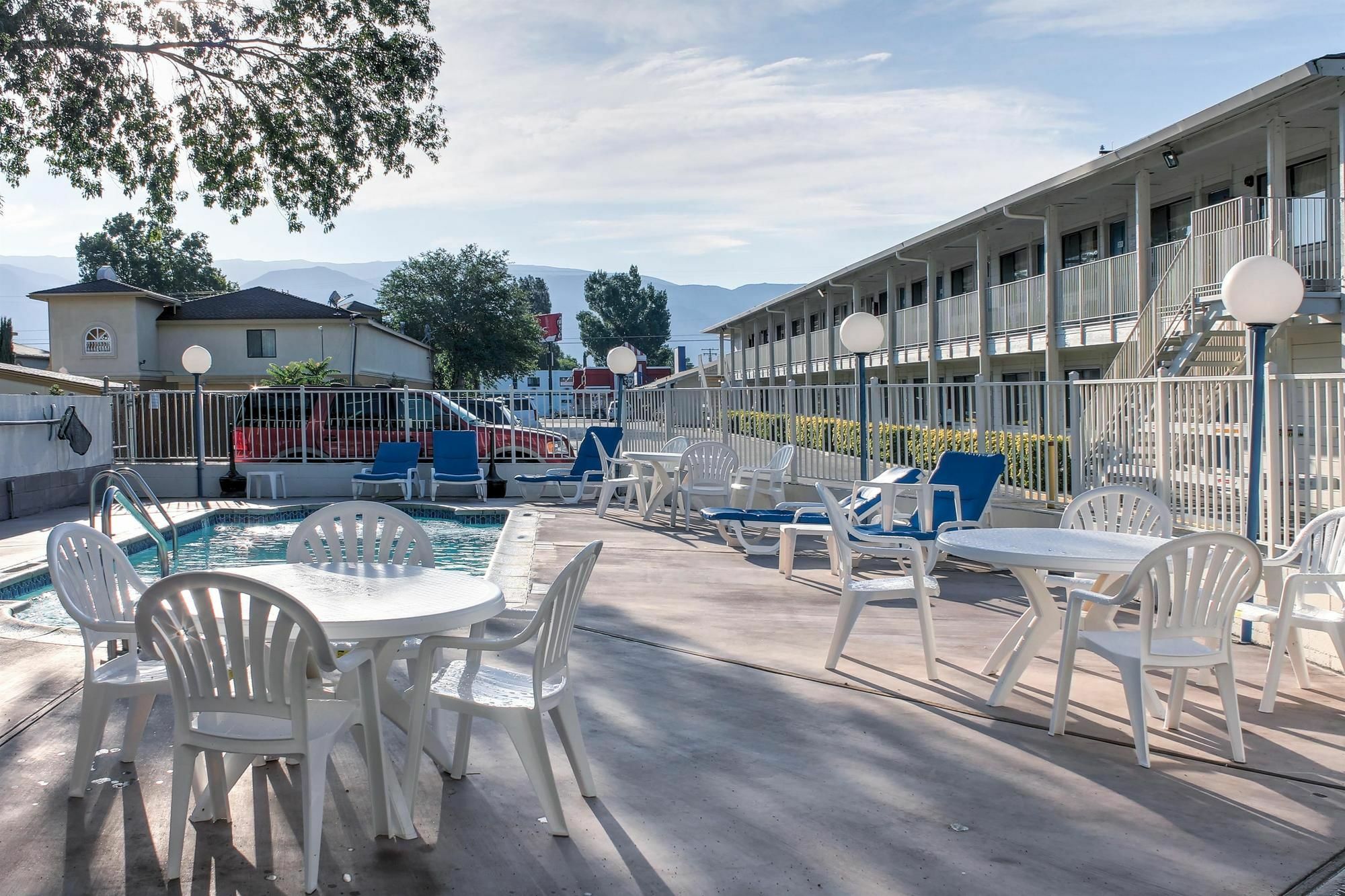 Motel 6-Bishop, Ca Zewnętrze zdjęcie