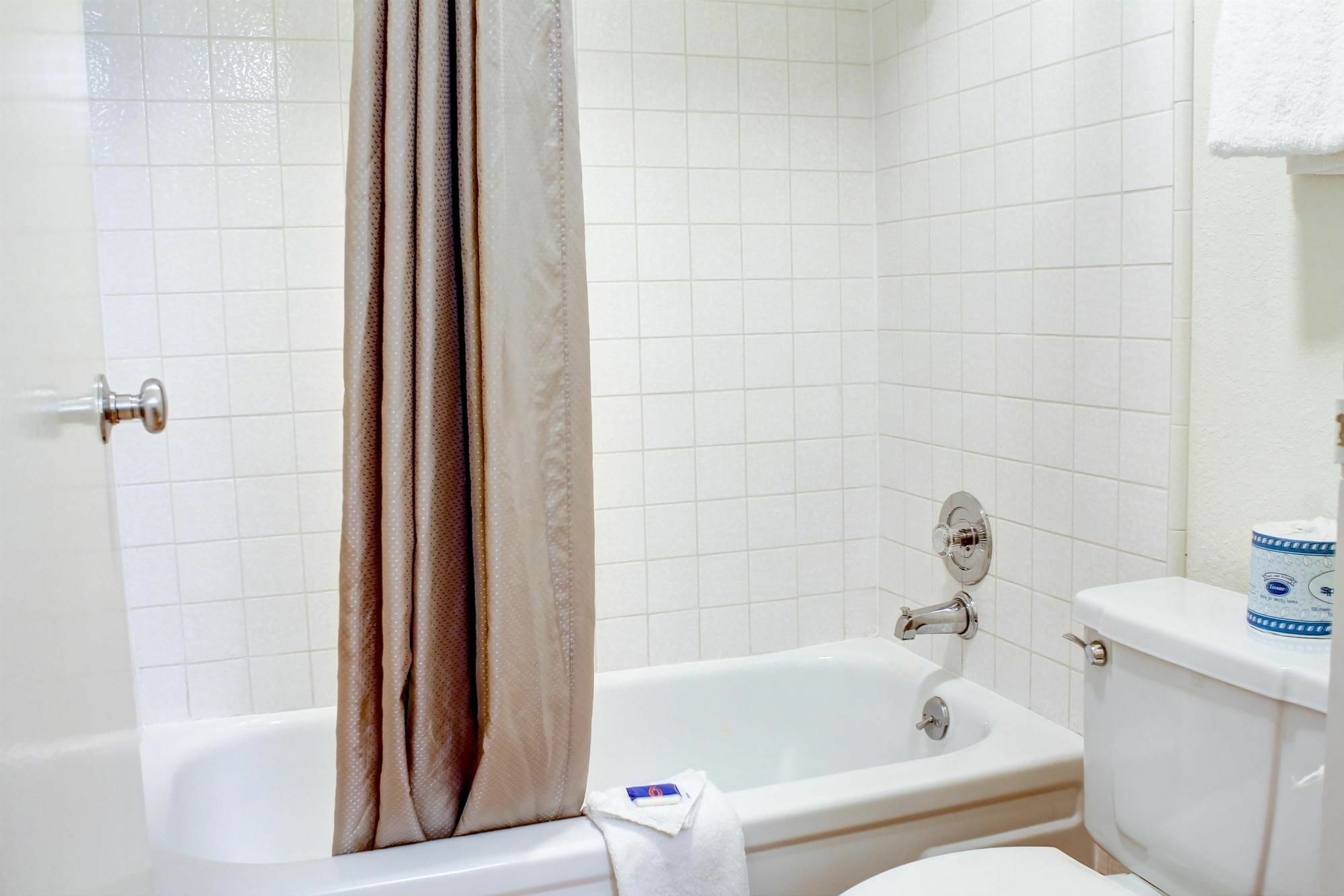 Motel 6-Bishop, Ca Zewnętrze zdjęcie