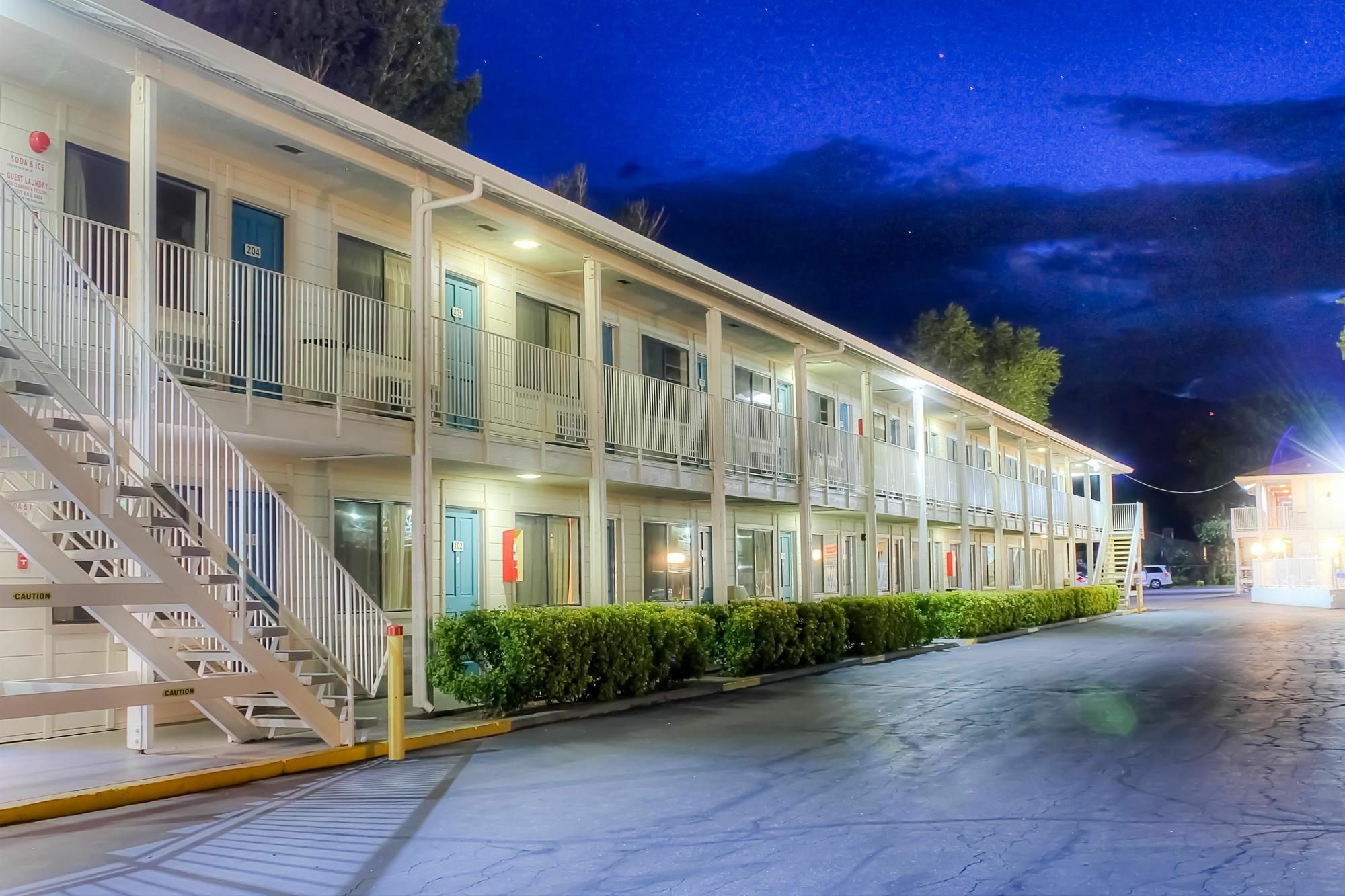 Motel 6-Bishop, Ca Zewnętrze zdjęcie